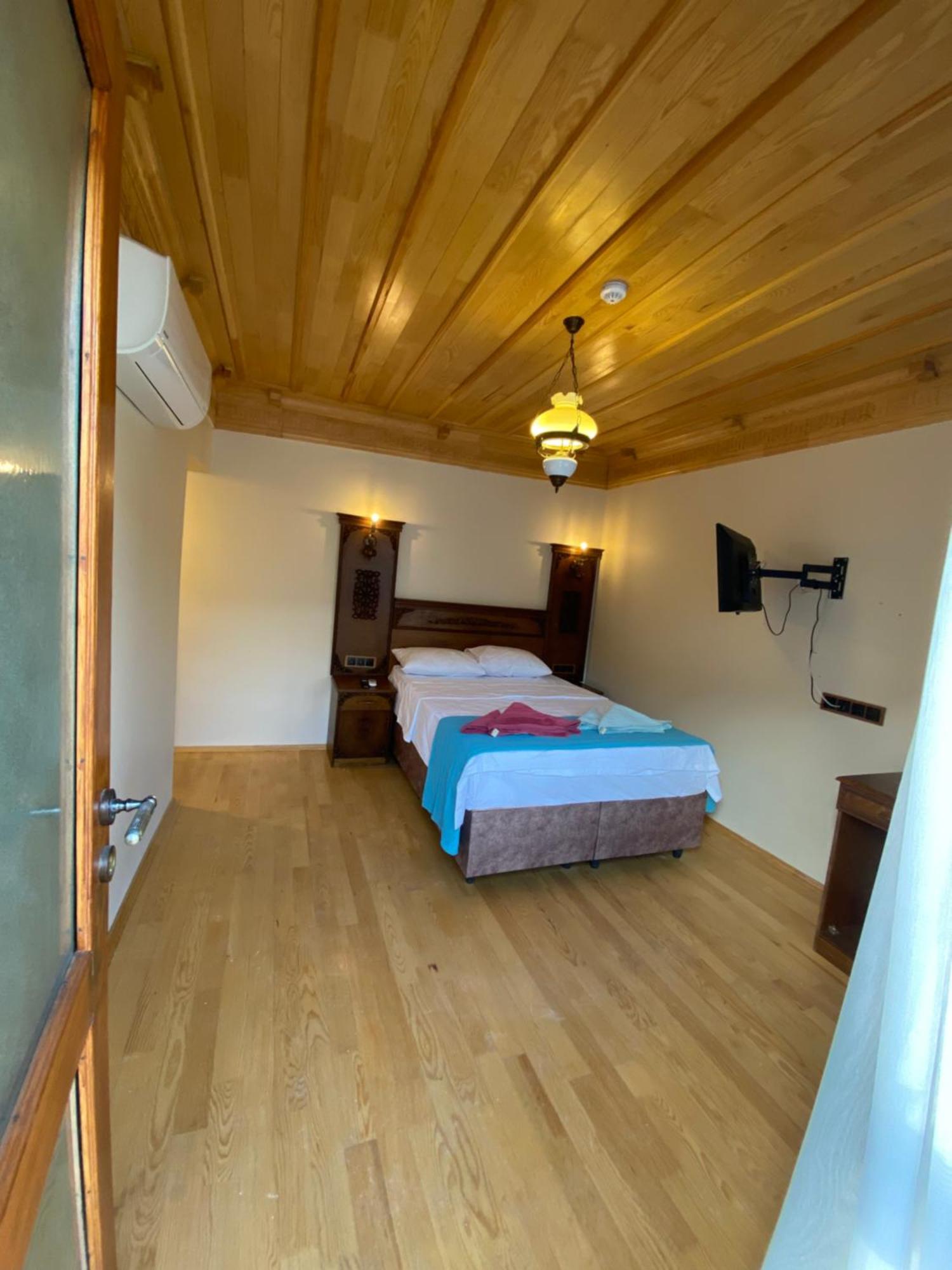 Antique Pearl Hotel Истанбул Екстериор снимка