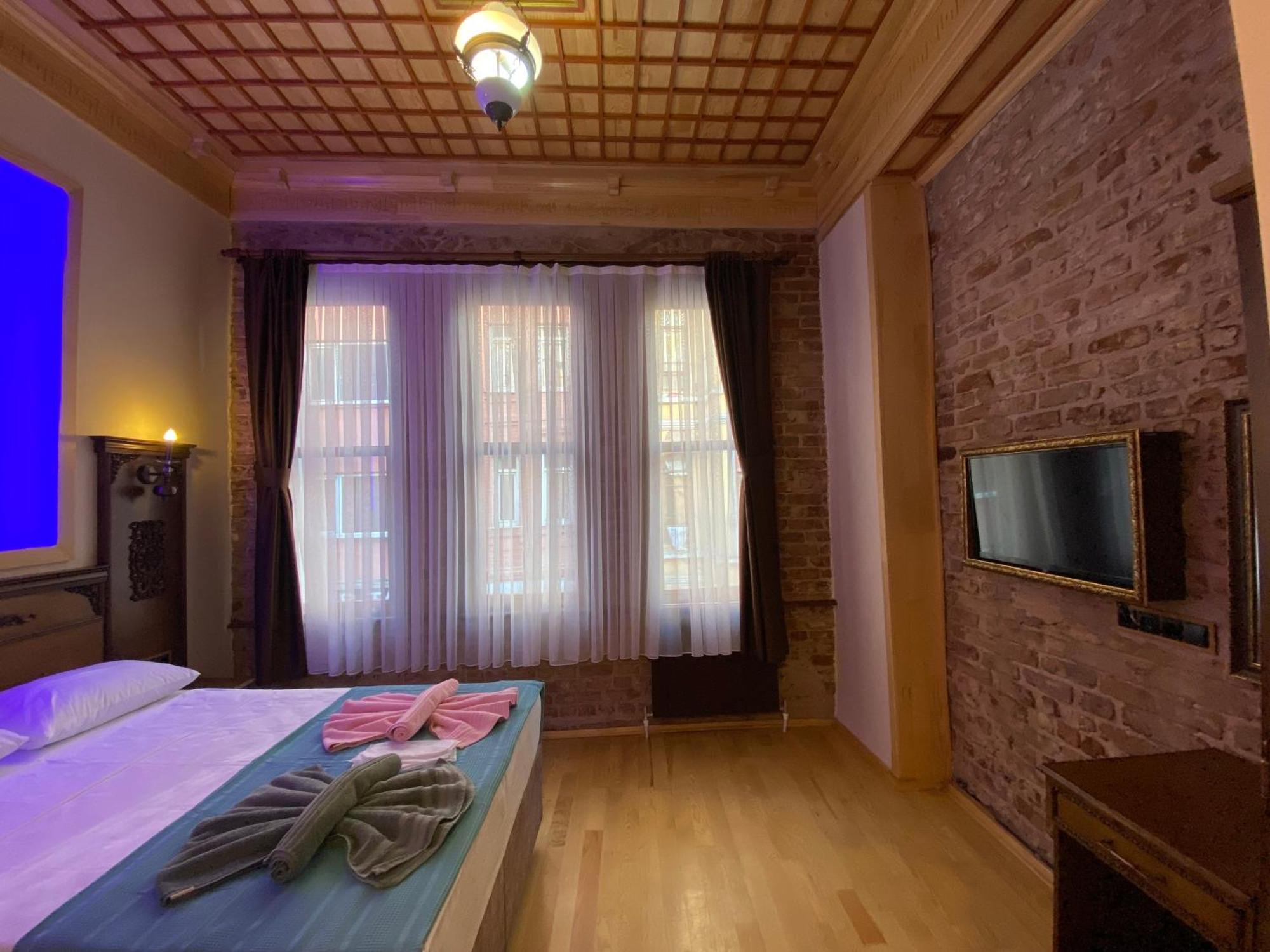 Antique Pearl Hotel Истанбул Екстериор снимка