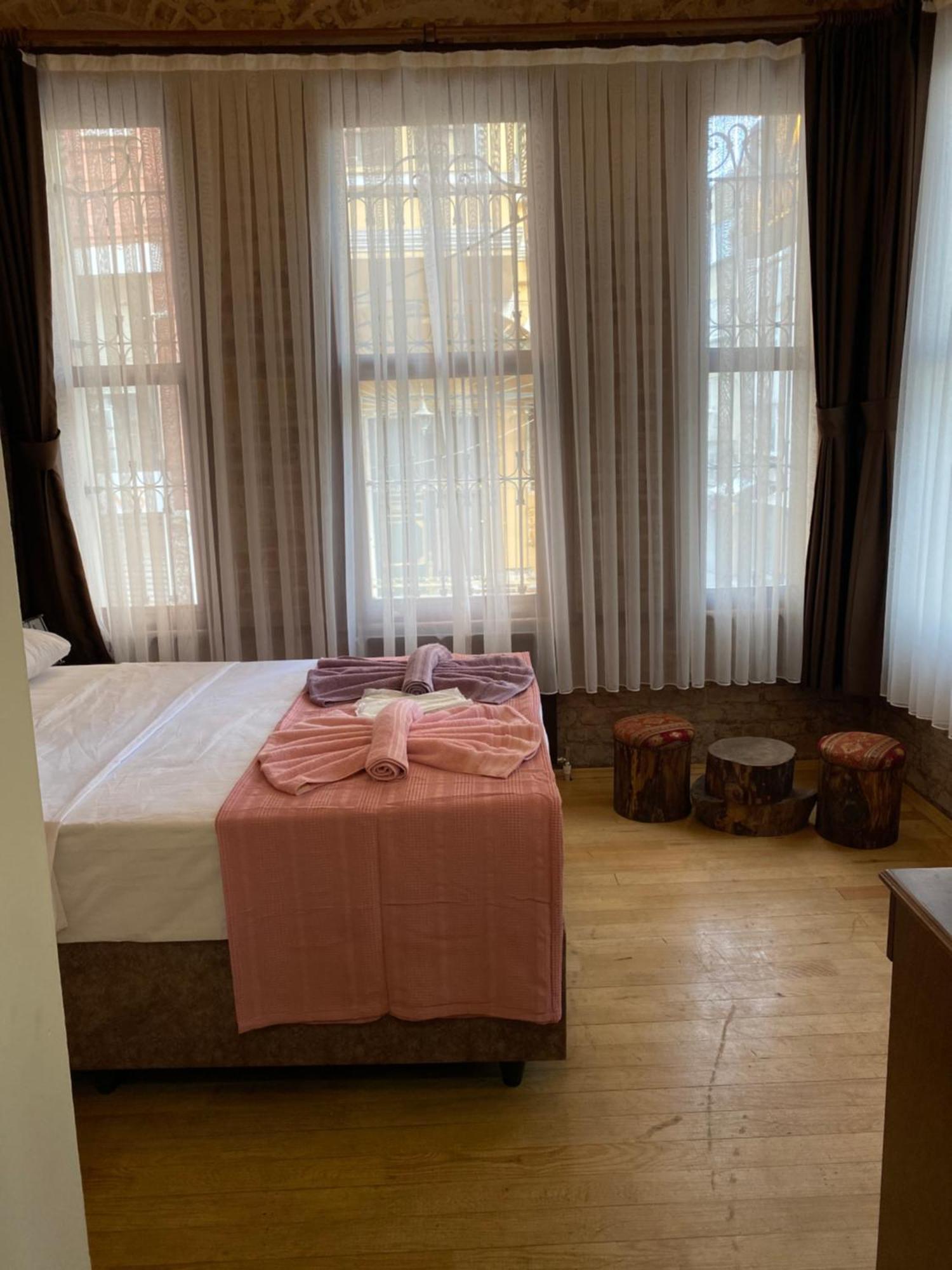 Antique Pearl Hotel Истанбул Екстериор снимка