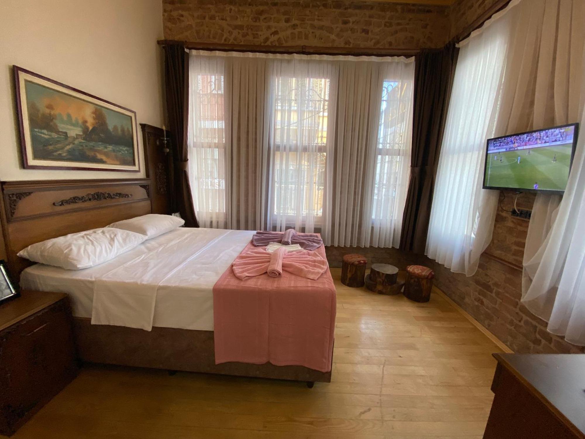 Antique Pearl Hotel Истанбул Екстериор снимка