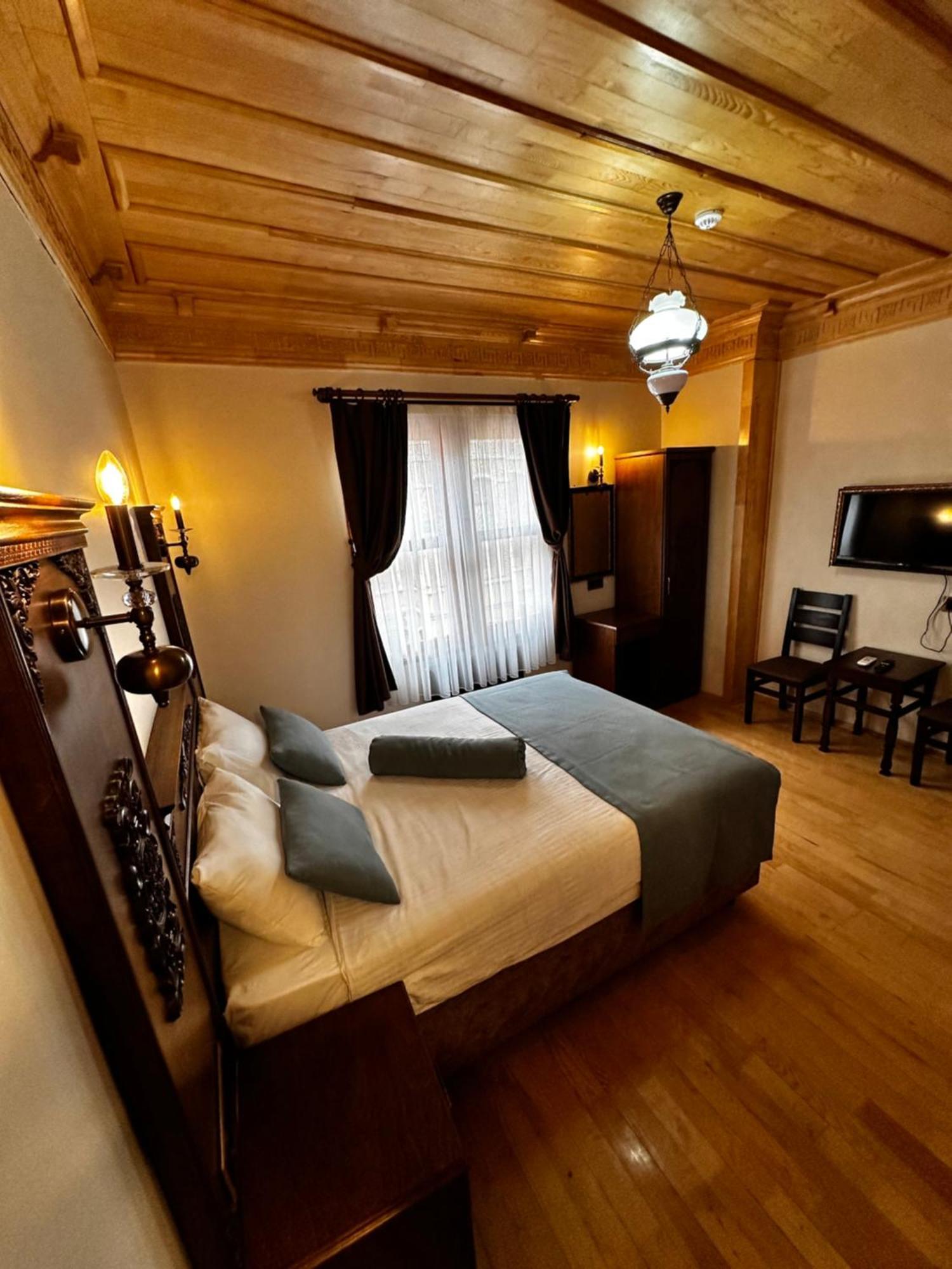 Antique Pearl Hotel Истанбул Екстериор снимка