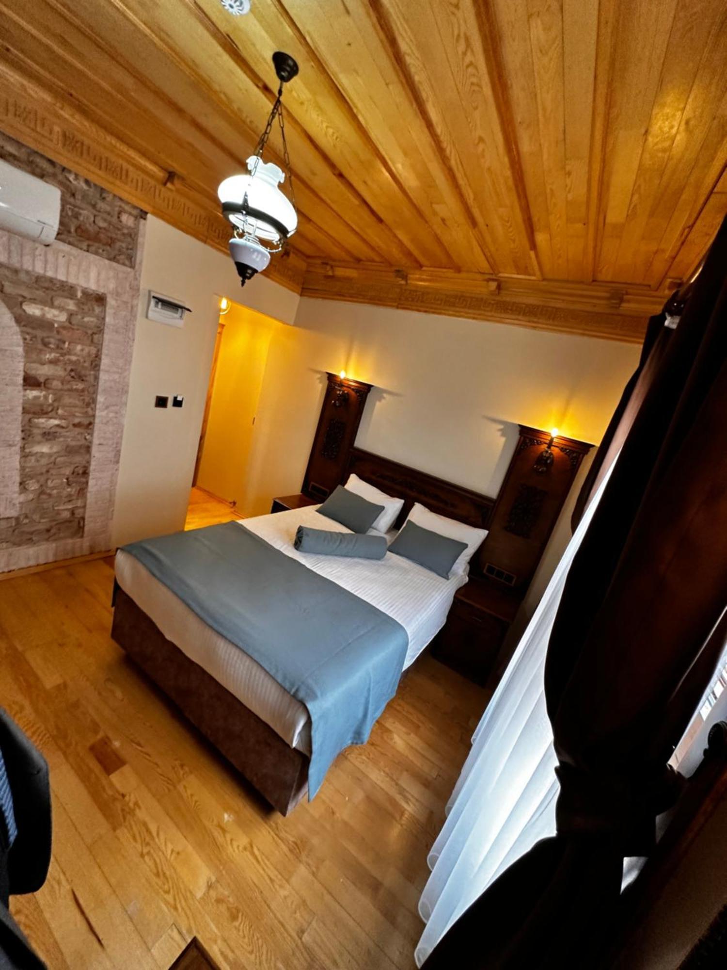 Antique Pearl Hotel Истанбул Екстериор снимка